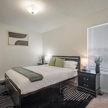 Modern Home 3Br Next To Airport & Netflix Albuquerque Exterior photo